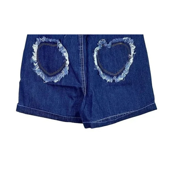 NWT Cotton Dark Wash Back Heart Shape Patch High Rise Shorts Small Blue #3145 - Picture 9 of 14
